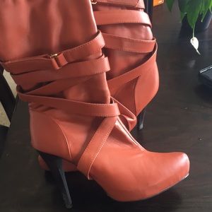 1/2 calf boots w/heel